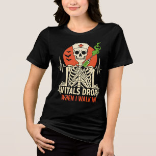 Os Vitais Caem Quando Ando Na Enfermeira Halloween
