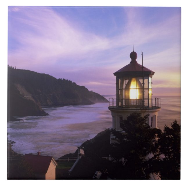 OU, Costa do Oregon, Farol de Heceta Head, em (Frente)