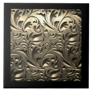 Ouro metálico, floral, com a inscrição elegante