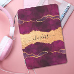 Ouro roxo e roxo, rosa dourado mármore<br><div class="desc">Um agato de ouro roxo e burro, impressão de pedra mármore como fundo Personalize e adicione seu nome. O nome é escrito com um moderno estilo escrito à mão com traços. Para manter as hastes, exclua apenas o nome da amostra, deixe os espaços ou emoji na frente e depois do...</div>