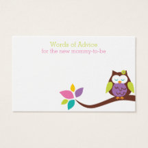 OWL bonito em uma placa de Chá de fraldas avançado