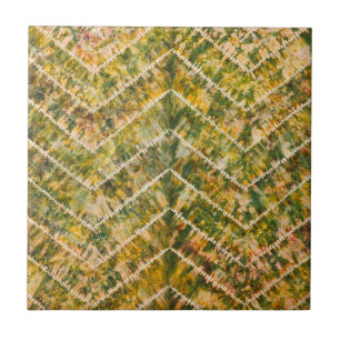 Padrão Chevron de Tie Dye Verde e Dourado