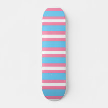 padrão de bandeira trans em skateboard