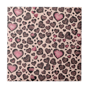 Padrão de Coração de Leopardo Rosa em Bege Rosado