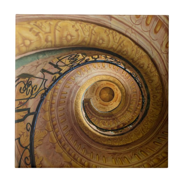 Padrão de Escada em Espiral (Frente)