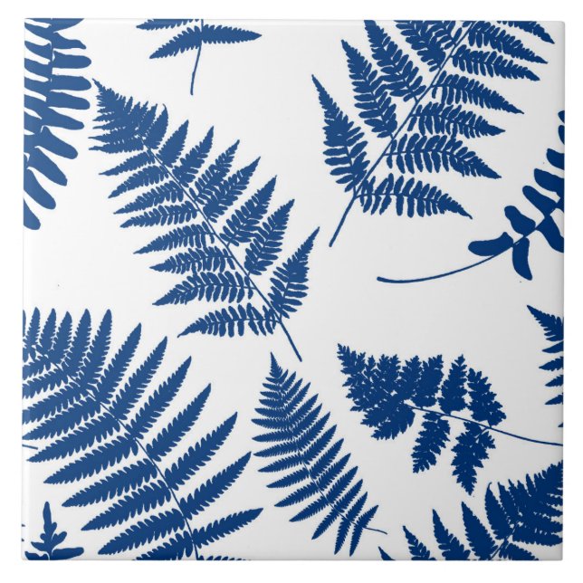 Padrão de Fern Woodland, Azul Cobalto em Branco (Frente)