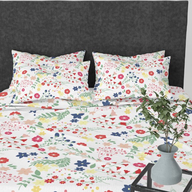 Padrão de Flor Selvagem Simples Branco (White Simple Wildflower Pattern Pillow Case)