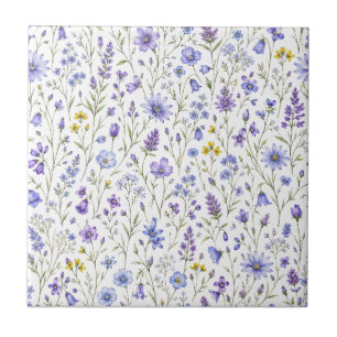 Padrão de Flor Silvestre Aquarela Amarela Roxa Azu