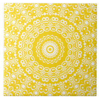 Padrão de Mandala Amarelo Dourado