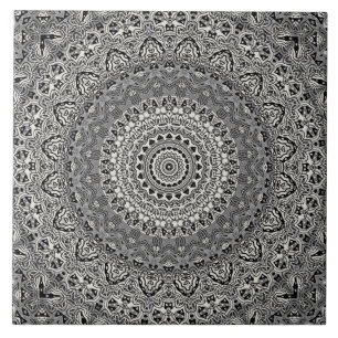 Padrão de Mandala Geométrico Preto e Branco
