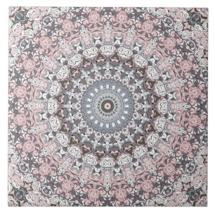 Padrão de Mandala Rosa Cinza e Branco