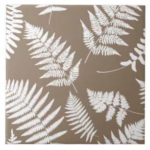 Padrão de Woodland Fern, Taupe Tan e Branco
