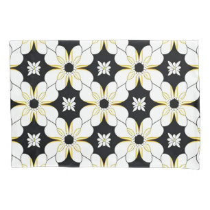 Padrão Floral com Flor Branca e Amarela