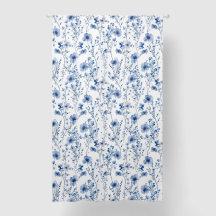 Padrão Floral de Flor Silvestre Aquarela Azul Bran