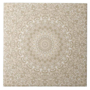 Padrão Ornamental de Mandala Bege e Branco