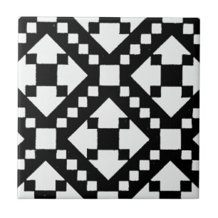 Padrão tribal preto-e-branco