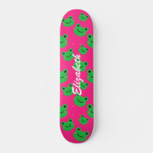 Padrões de sapo rosa giro skate