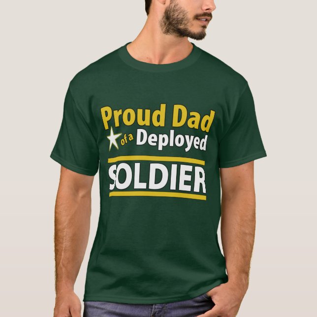 Pai orgulhoso de uma camisa distribuída do soldado (Frente)