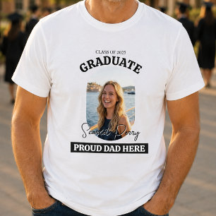 Pai Orgulhoso Moderno Aqui Camiseta de Formatura