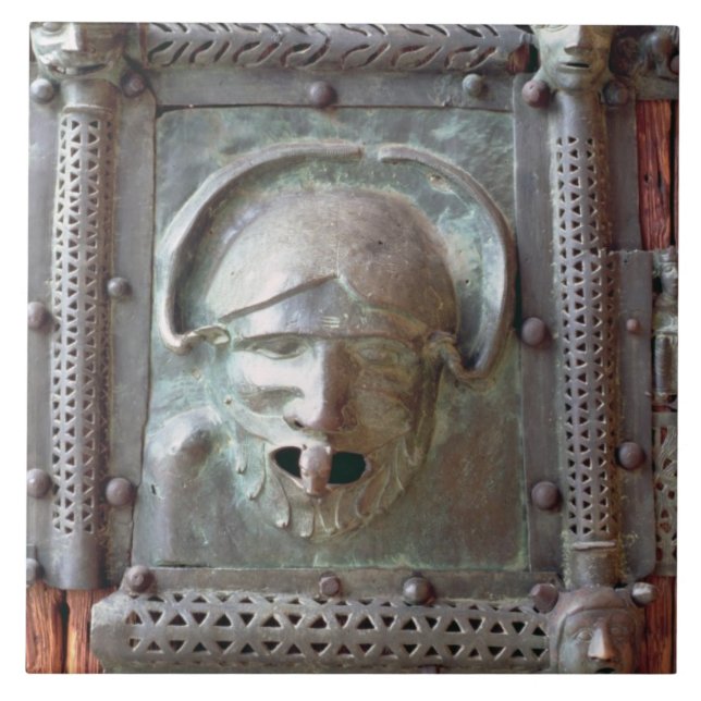 Painel da porta esquerda do portal, 1 da gárgula (Frente)