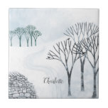 Paisagem da neve do inverno personalizada<br><div class="desc">Uma cena de inverno nevado com árvores e uma parede seca de pedra. Arte original de Nic Squirrell. Altere o nome para personalizar.</div>