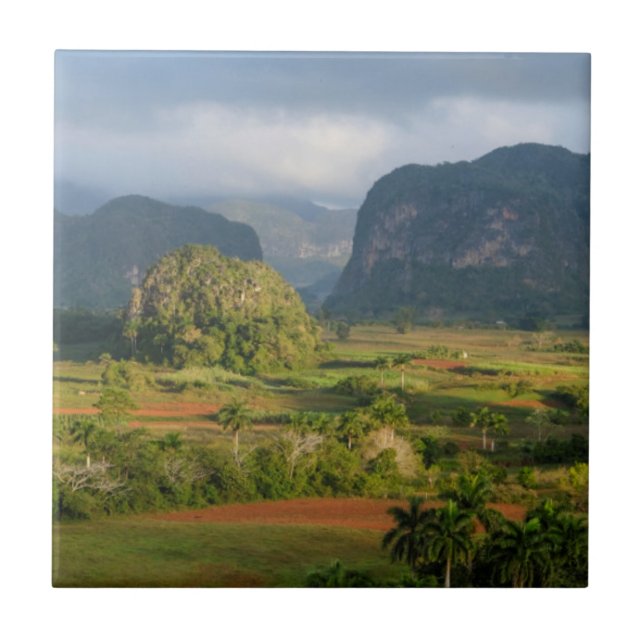 Paisagem panorâmica do vale, Cuba (Frente)