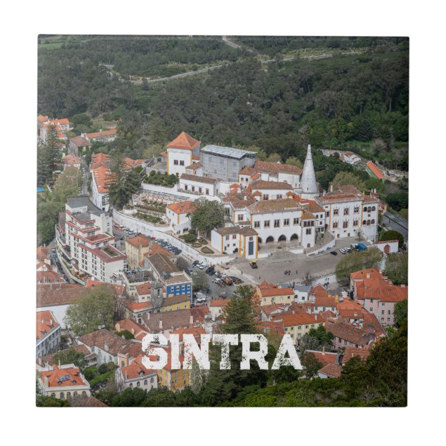 Palácio de Sintra de cima em Sintra, Portugal (Frente)