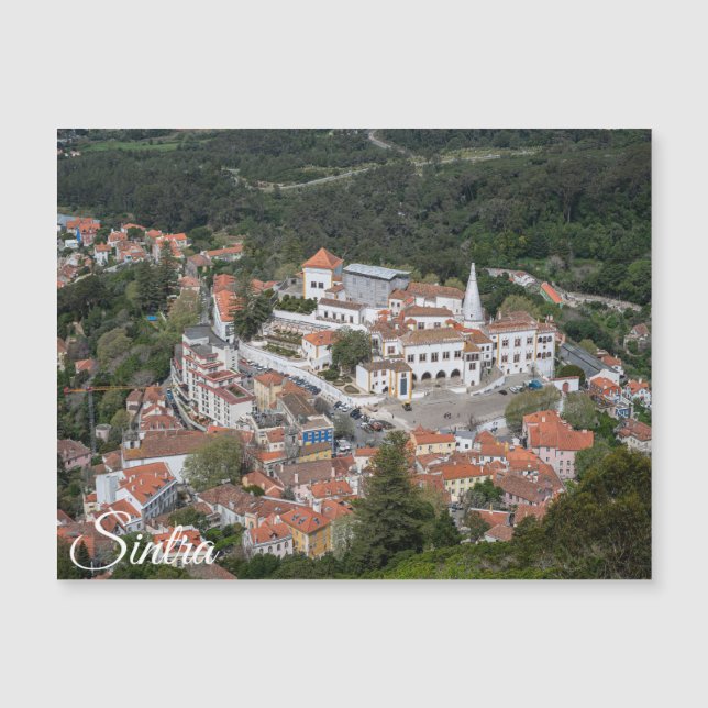 Palácio de Sintra de cima em Sintra, Portugal (Frente)