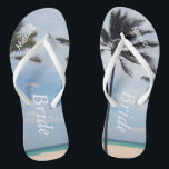 Palm Tree I Casamentos Chinelos Bride Beach Sandal<br><div class="desc">Palm Tree I Chinelos Noivas Sandals de Praia com Destino Personalizado</div>