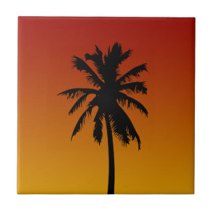 Palmeira tropical no azulejo alaranjado vermelho
