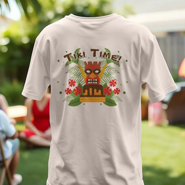 Palmeiras de Aniversário Tiki Flores Havaianas Lua (Retro-inspired tiki-themed t-shirt for a Hawaiian themed birthday luau celebration. Custom text!)
