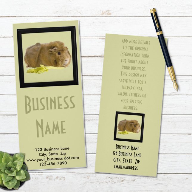 Panfleto Adorável Foto de Porquinho-da-índia Ruivo Negócios (Cute guinea pig business marketing rack card with template text on both sides. )
