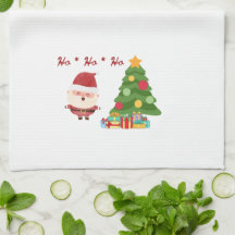 Árvore de Natal com Papais noeis em uma