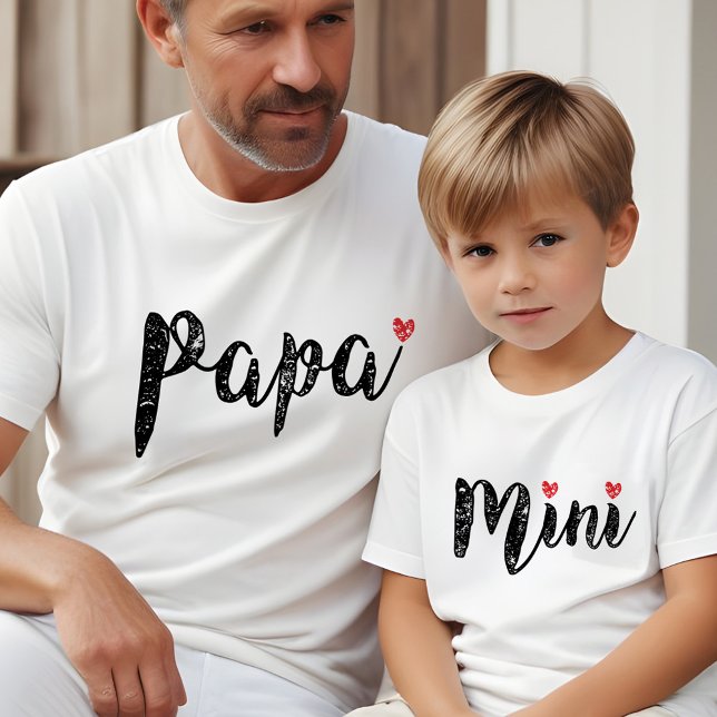 Papá Bonito E Mini Roteiro Divertido E Coração (Cute Papa And Mini Fun Script And Heart T-Shirt)