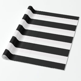 Papel de embrulhamento de presente em branco e pre