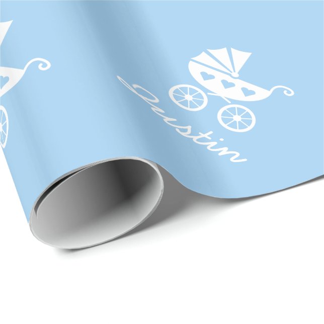 Papel de embrulho azul claro com carrinho de bebê  (Ponta do rolo)