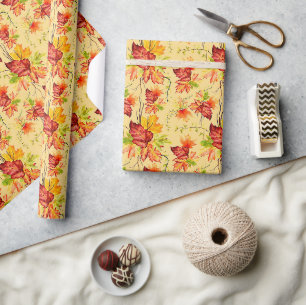 Papel de embrulho com padrão de folhas de bordo ou