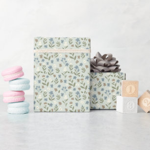 Papel de embrulho com padrão floral fofo em rolo
