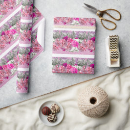 Papel de embrulho com rosas e brilho falso cor de