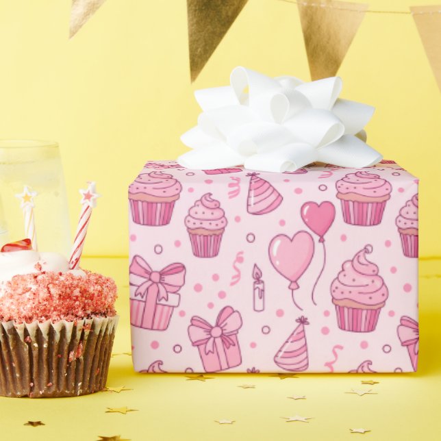 Papel de embrulho de aniversário com cupcakes cor- (Festa de aniversário)