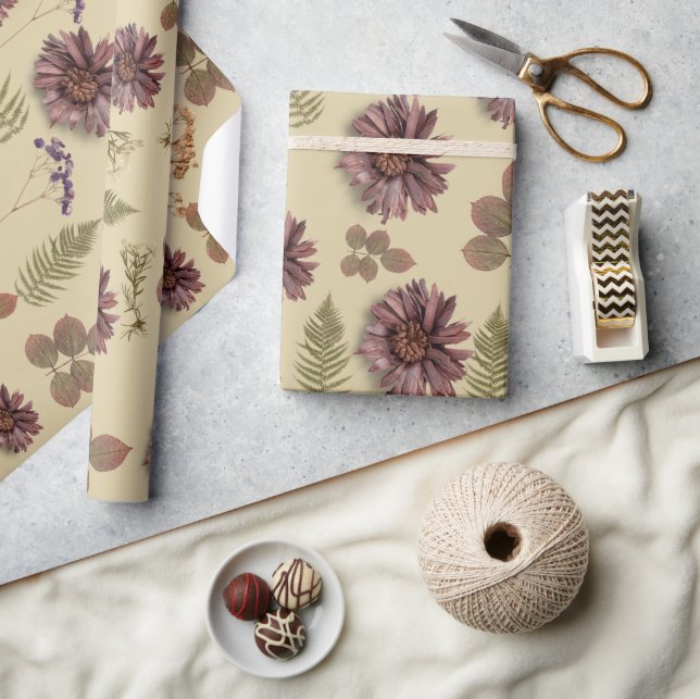 Papel de Embrulho Matte com Flores Secas Mistas (Artesanato)