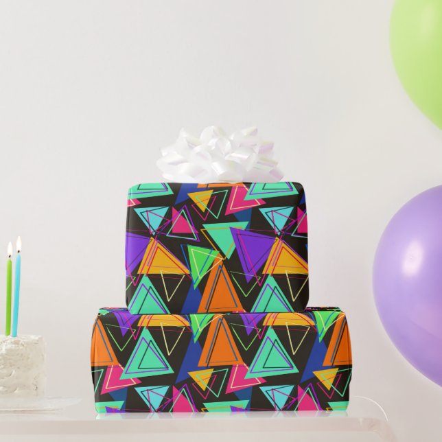 Papel de Embrulho Triângulos Coloridos (Presentes para festas)
