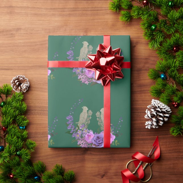 Papel de embrulho verde com pássaros e flores (Presente de Natal)