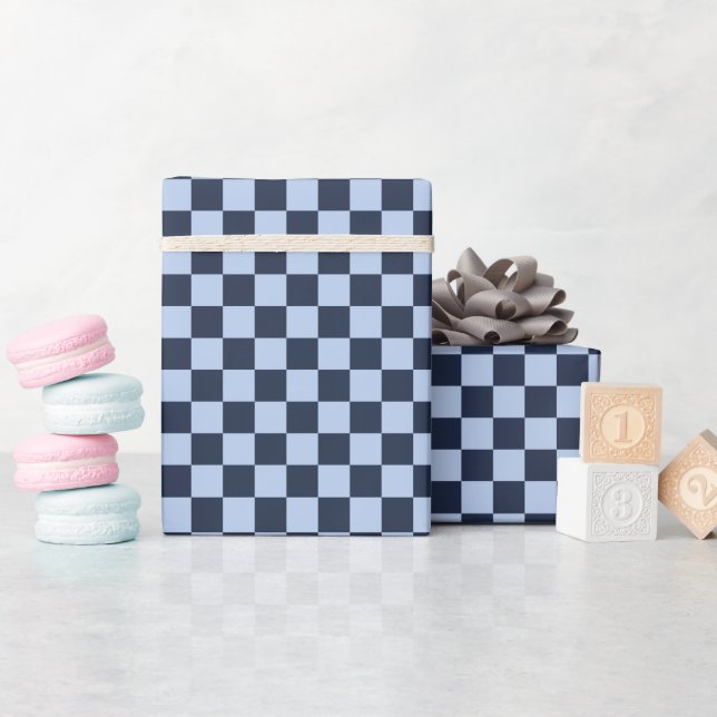 Papel de embrulho xadrez azul suave e azul escuro  (Chá de bebê)