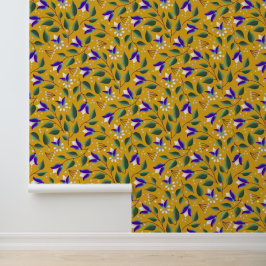 Papel de parede floral em amarelo e roxo