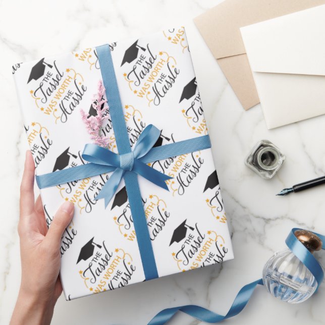 Papel De Presente A tassel valeu a pena (Presentear)