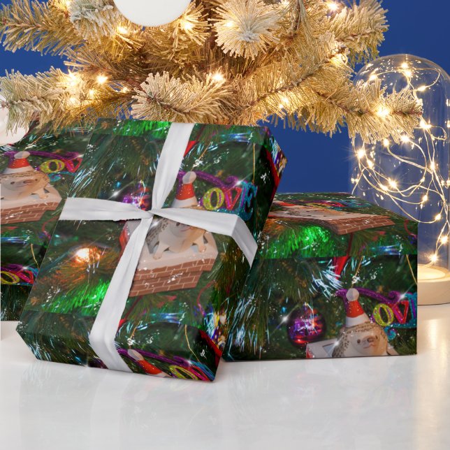 Papel De Presente Adorável Porca De Natal Em Uma Árvore (Feriados)