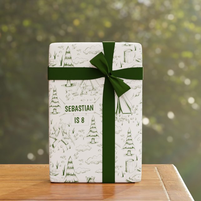 Papel De Presente Aniversário do Acampamento de Campanha de Floresta (Green Nature Trees Smore Campfire Camping Birthday Wrapping Paper)
