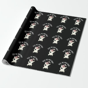 Papel De Presente Aproveite O Momento Vaca Engraçada Pun Fundo Escur