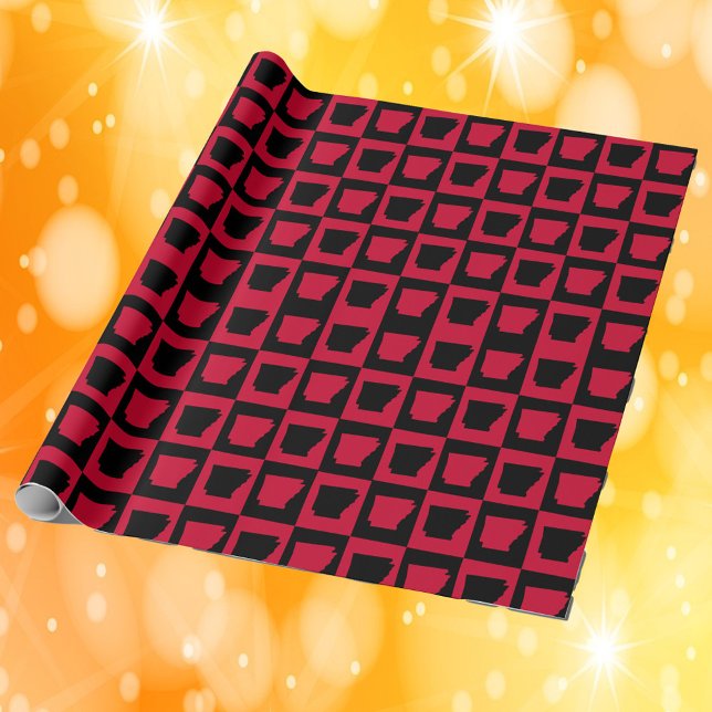 Papel De Presente Arkansas Red and Black Checker Pattern (Wrapping paper with a black and red pattern featuring the outline of Arkansas.)